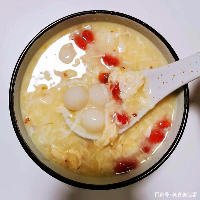 醪糟鸡蛋汤，传统美食的魅力与现代生活的融合