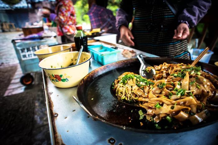 河南新乡美食探秘，传统风味与地方特色