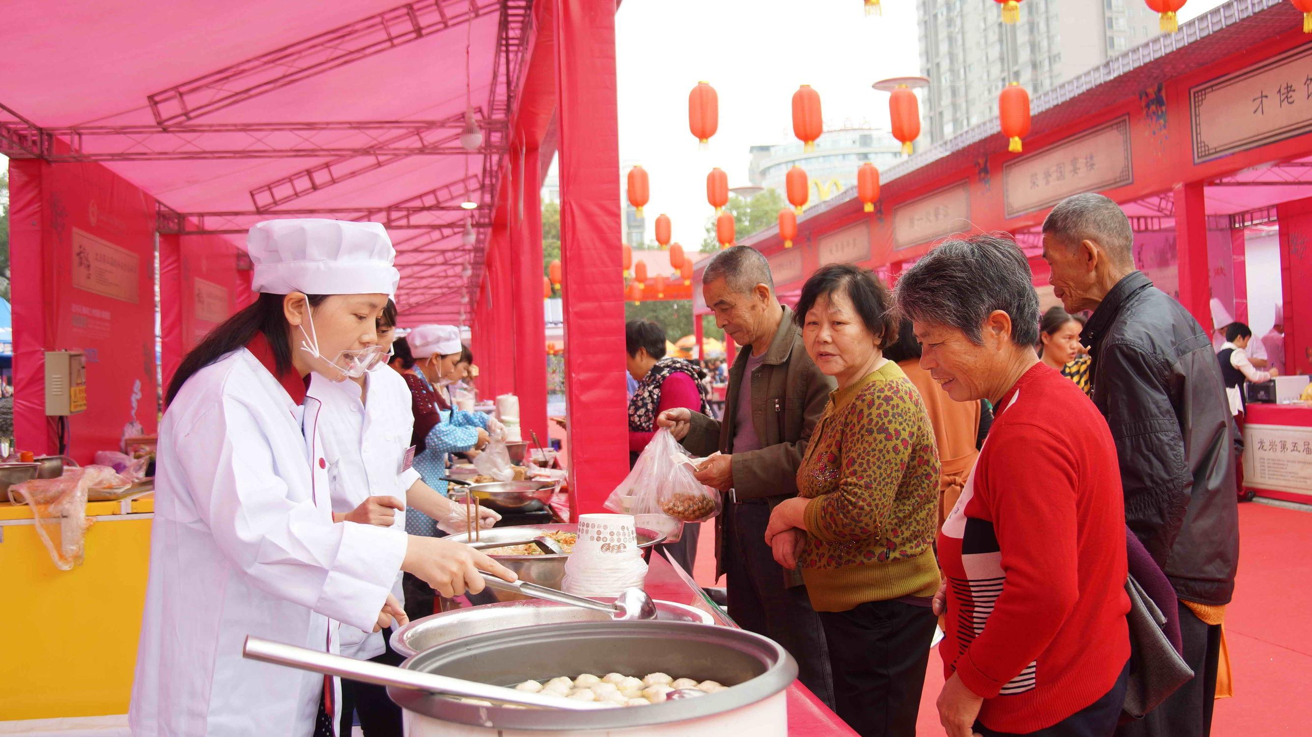 龙岩美食探秘之旅，武汉美食之旅的意外惊喜