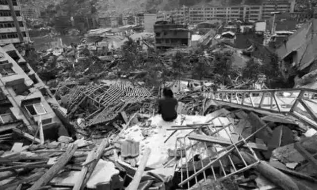 汶川地震视频，记忆与力量