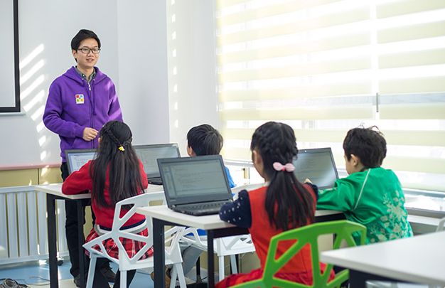 小学编程课堂教学案例，探索编程教育的新境界