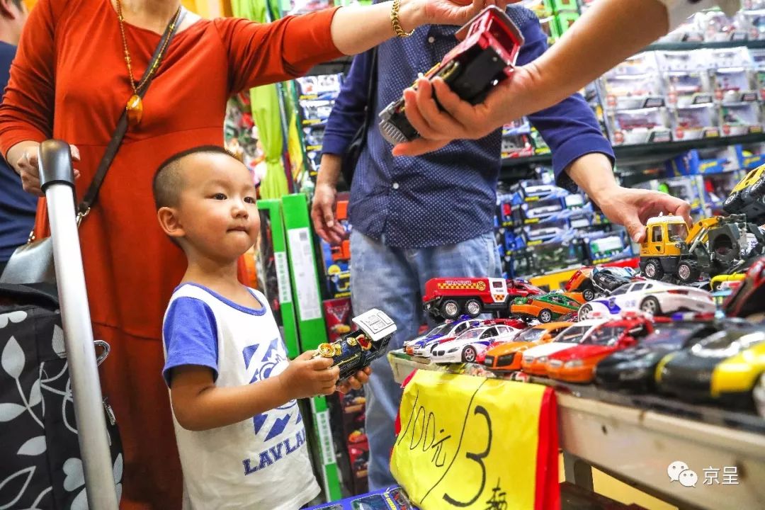 科技小玩具市场繁荣，哪些玩具受欢迎并好卖？