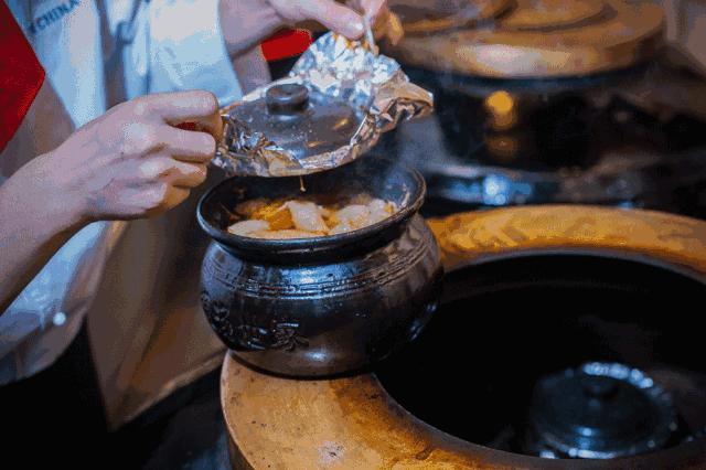 瓦罐煨汤，传统美食的魅力与独特风味