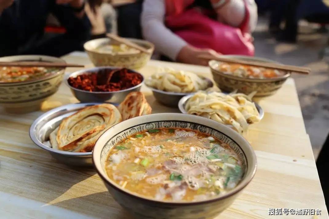 洛阳西大街美食，千年古都的味蕾盛宴