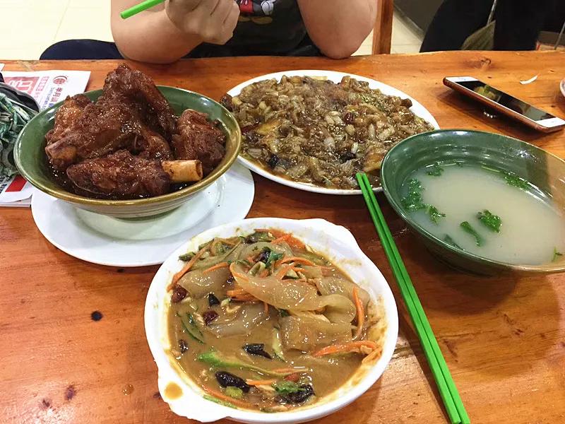 小店镇美食之旅，太原羊汤的独特魅力